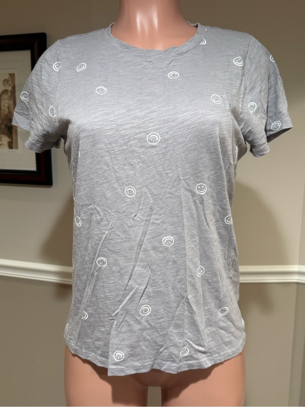 Sonoma Gray Short-Sleeve Tee with White Smiley Dots